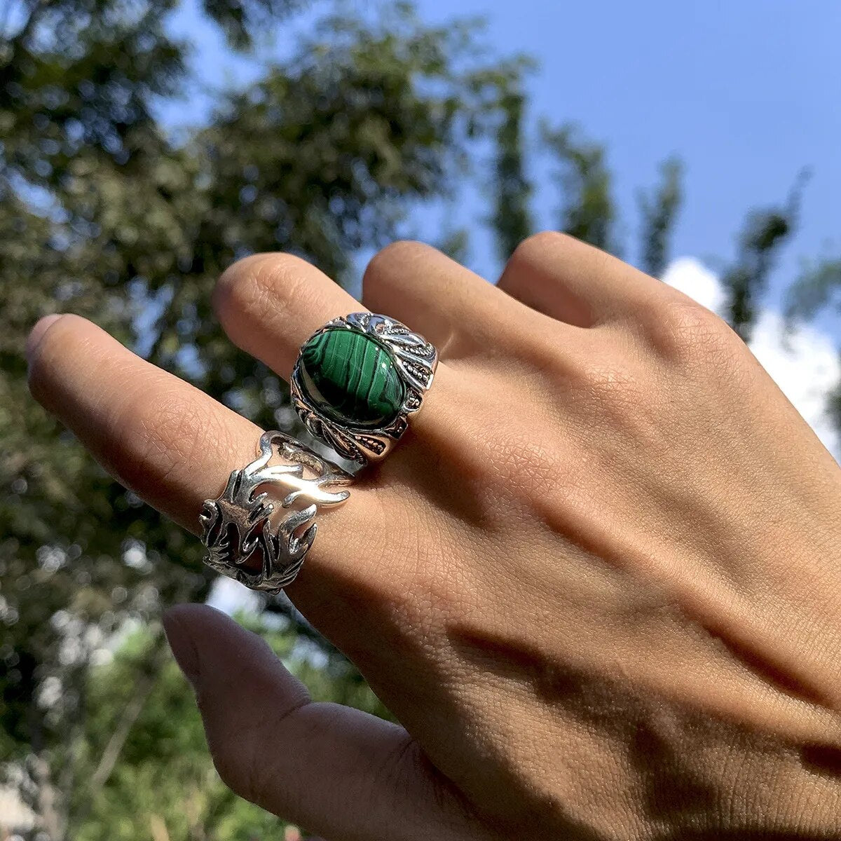 Grunge rings-Y2k station