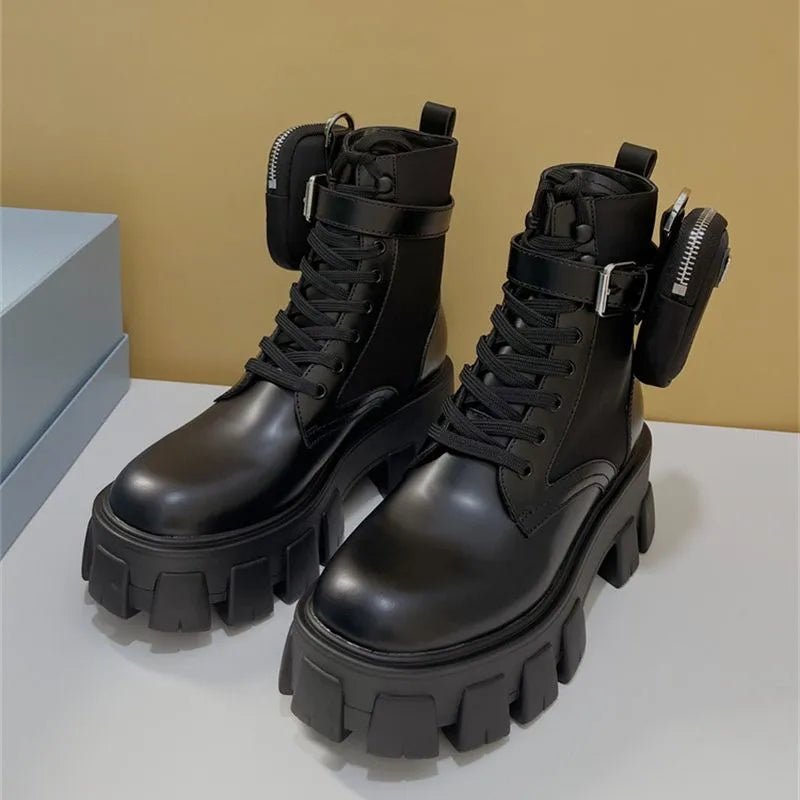 Gorpcore boots - Y2k station