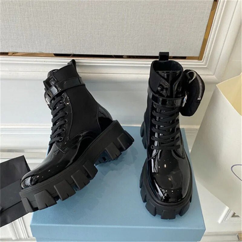 Gorpcore boots - Y2k station