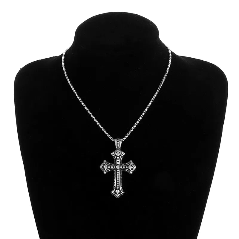 Goth cross necklace - Y2k station