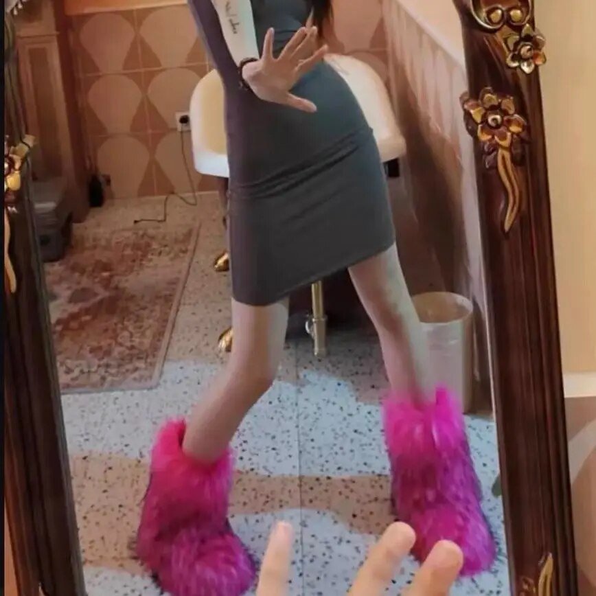 Y2K fluffy boots - Y2k station