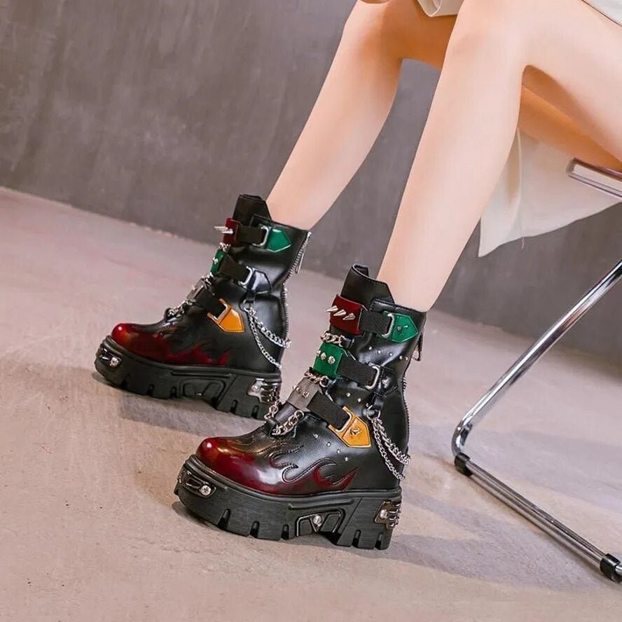 Y2K platform boots - Y2k station