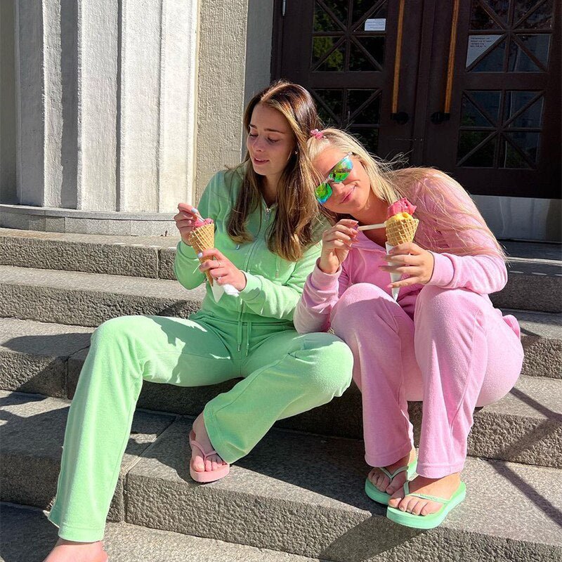 Y2K velour tracksuit - Y2k station